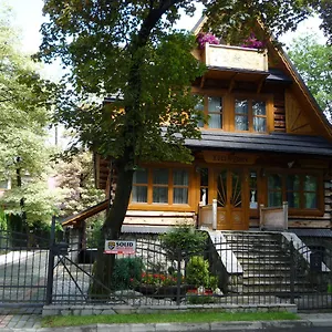Koci Zamek Kwatera prywatna